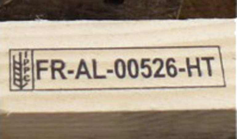 Marquage à l'encre sur bois